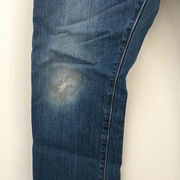 GAP Slim Dark Wash Distressed Coupe Etroite Jeans | Size 32 - Picture 6 of 9